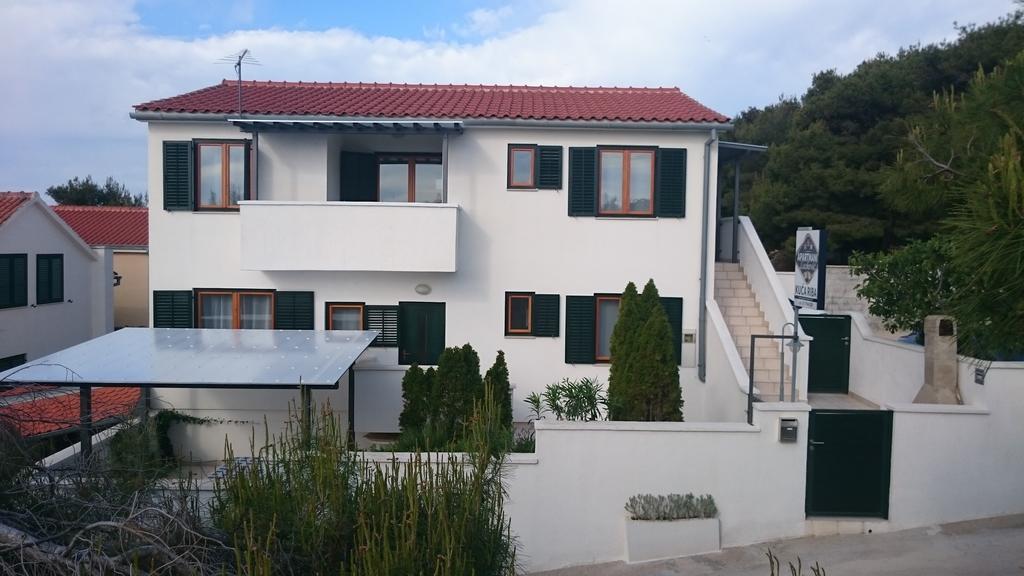 Apartments Riba Vis Exterior photo